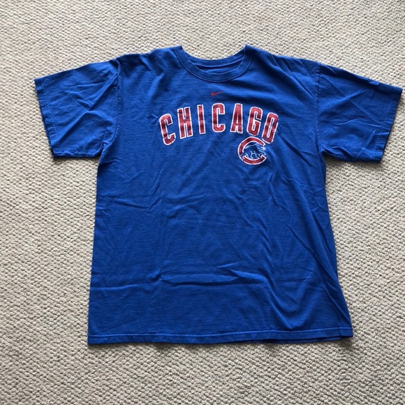 Nike Other - Large Nike Chicago Cubs Shirt 🐻 accepting offers!